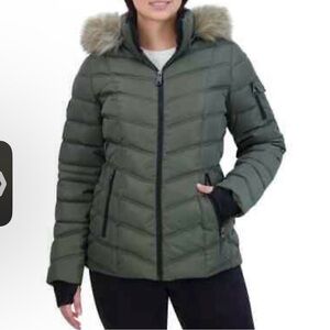 Nautica Women's Puffer with Faux Fur Hood Jacket, Green, Size L